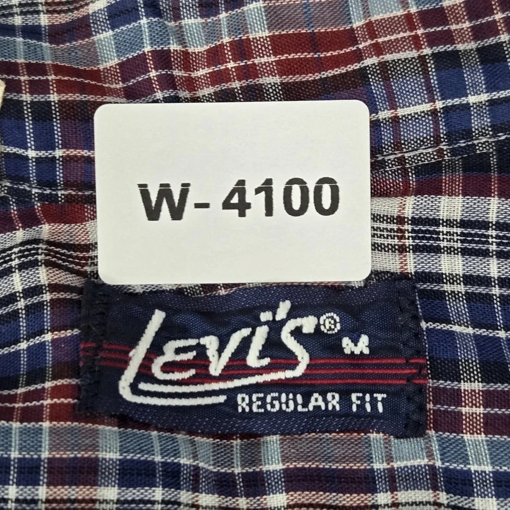 VINTAGE Levi's Men Button‎ Up Shirt M  Red Plaid Western Long Sleeve